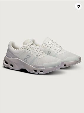NWOT On Running women’s cloudpulse - ice/fog